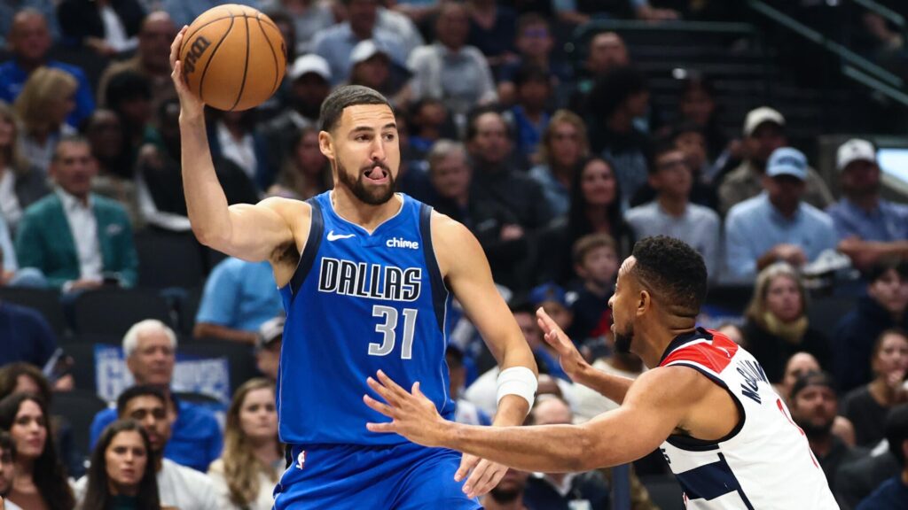 Fantasy Basketball Panic Meter: It might be time to give up on Klay Thompson and other struggling stars