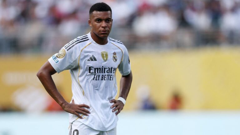 Liverpool vs. Real Madrid odds, how to watch, stream, start time: UEFA Champions League picks for Nov. 4