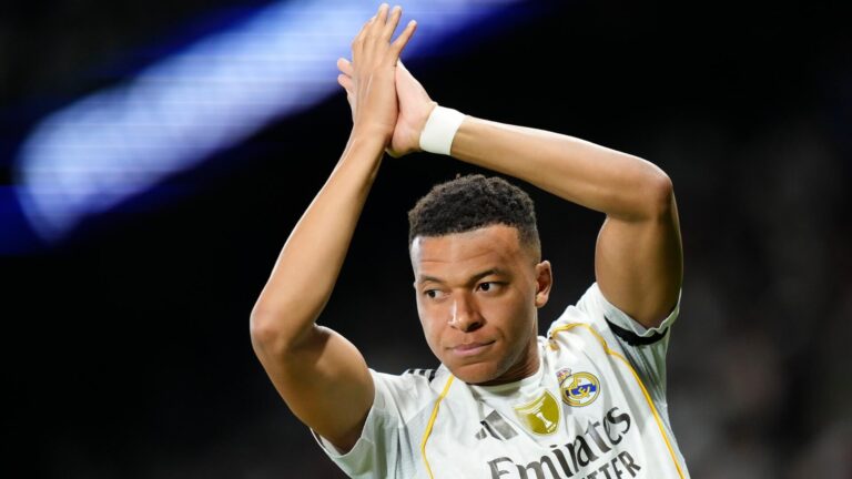 UEFA Champions League Matchday 4 storylines, schedule, live stream: How to watch UCL on Paramount+