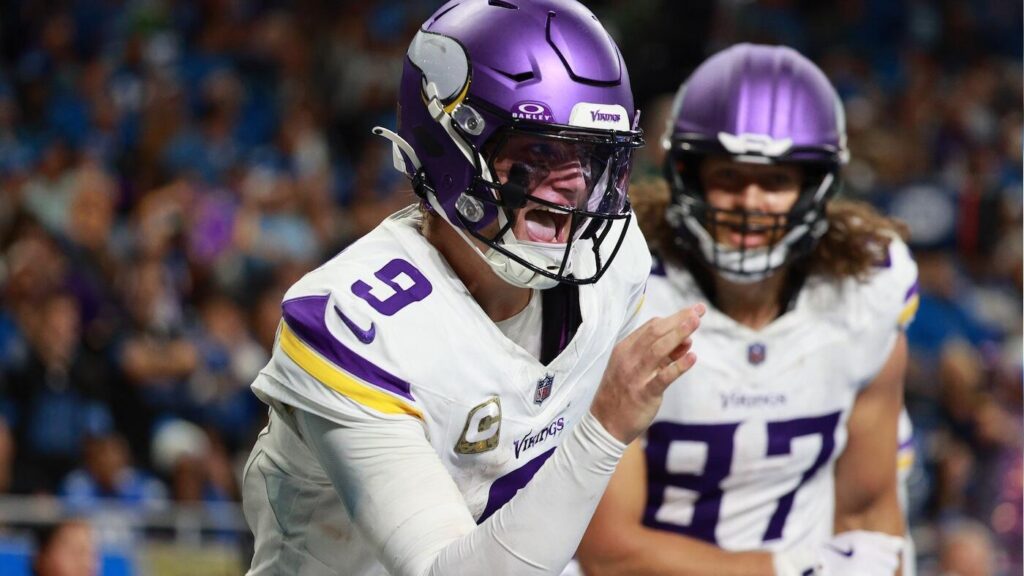 Cover 32: J.J. McCarthy, Vikings alive in NFC North race, plus game balls, biggest gaffes from Week 9