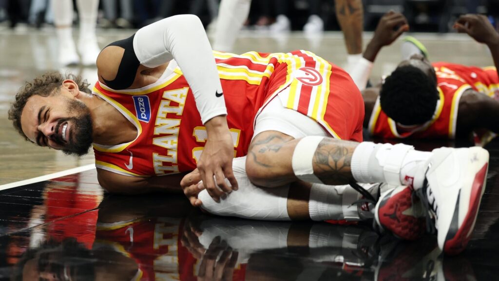 Trae Young injury: Hawks star point guard to miss four weeks with sprained MCL in right knee
