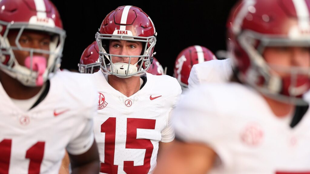 College Football Playoff Rankings projection: Alabama ahead of Big Ten, SEC unbeatens as initial top 25 looms
