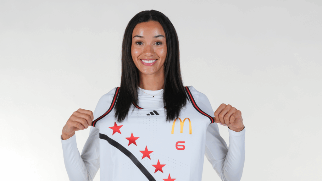 NCAA women's basketball: How JuJu Watkins is helping USC freshman Jazzy Davidson manage the spotlight