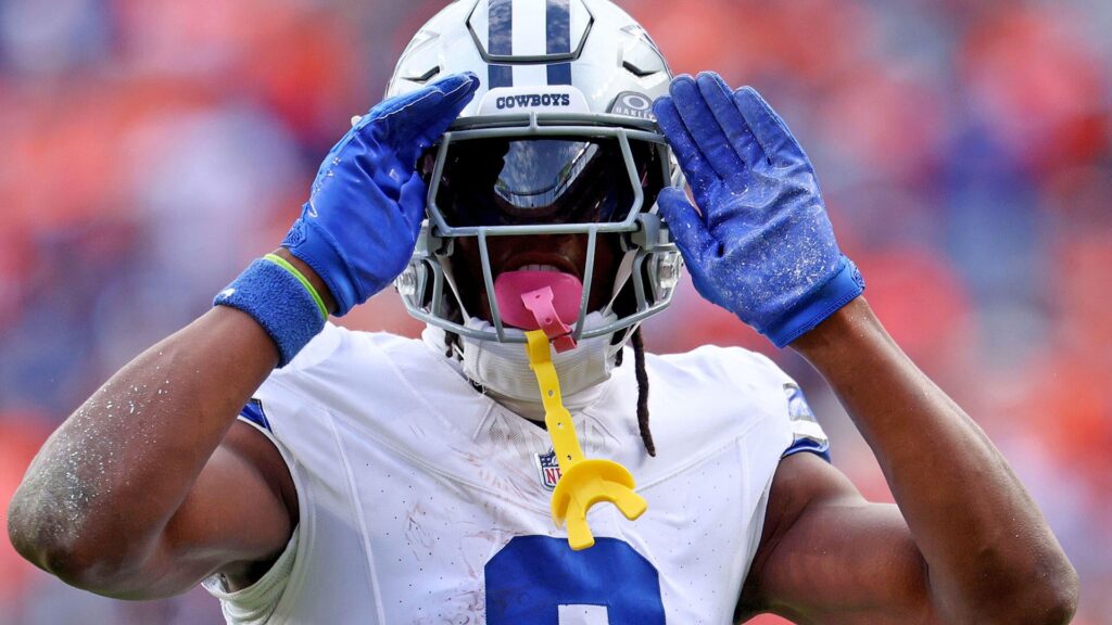 Fantasy Football 2025 Week 15 Non-PPR Cheat Sheet: Player ratings to guide your toughest lineup calls