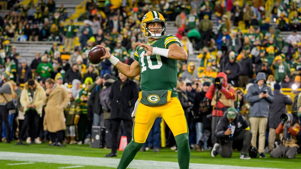 NFL Week 15 picks: Our experts break down Packers-Broncos, Patriots-Bills and a loaded Sunday slate