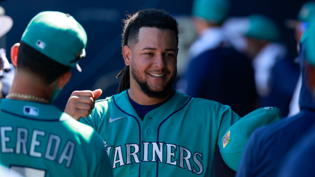 2026 World Series odds: MLB favorites, dark horses, best bets to win the Fall Classic