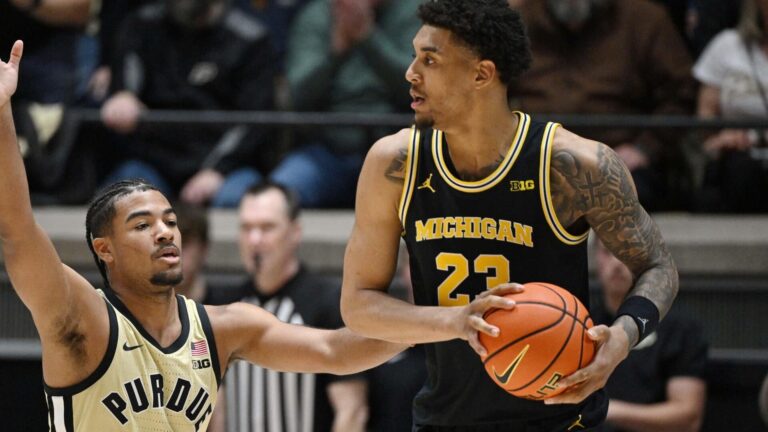 2026 Elite Eight odds, March Madness picks: Tennessee vs. Michigan predictions from expert on 44-28 run