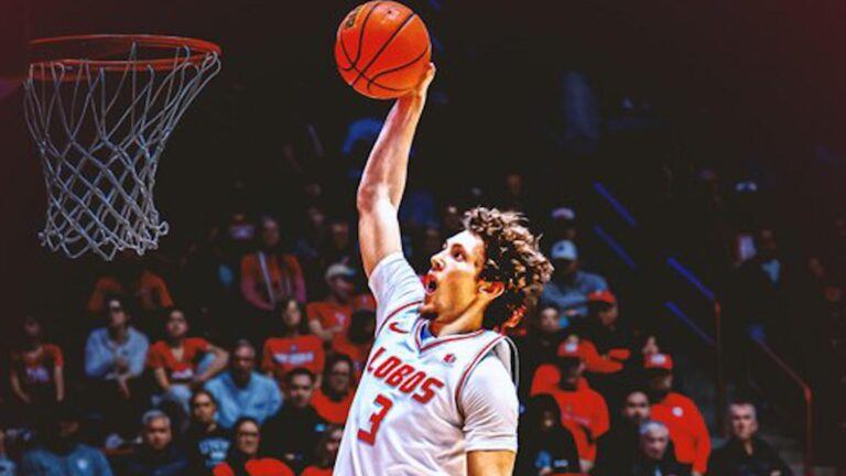 NIT quarterfinals Play of the Day: New Mexico dominant at the Pit, but Saint Joseph's on a stellar road run