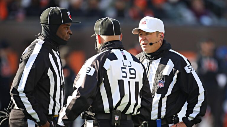NFL, referees union inch toward showdown as replacement officials loom