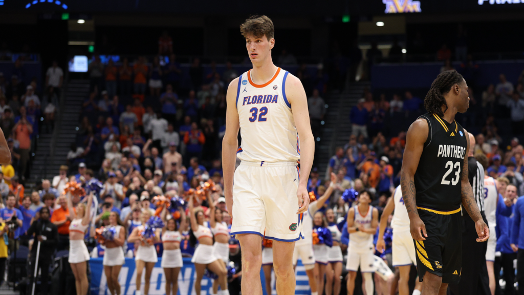 College basketball transfer portal gets its biggest entry yet: 7-9 Olivier Rioux to exit Florida