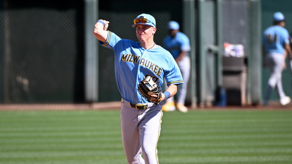 Brewers reportedly working on eight-year extension with prospect who's played just three games in Triple-A