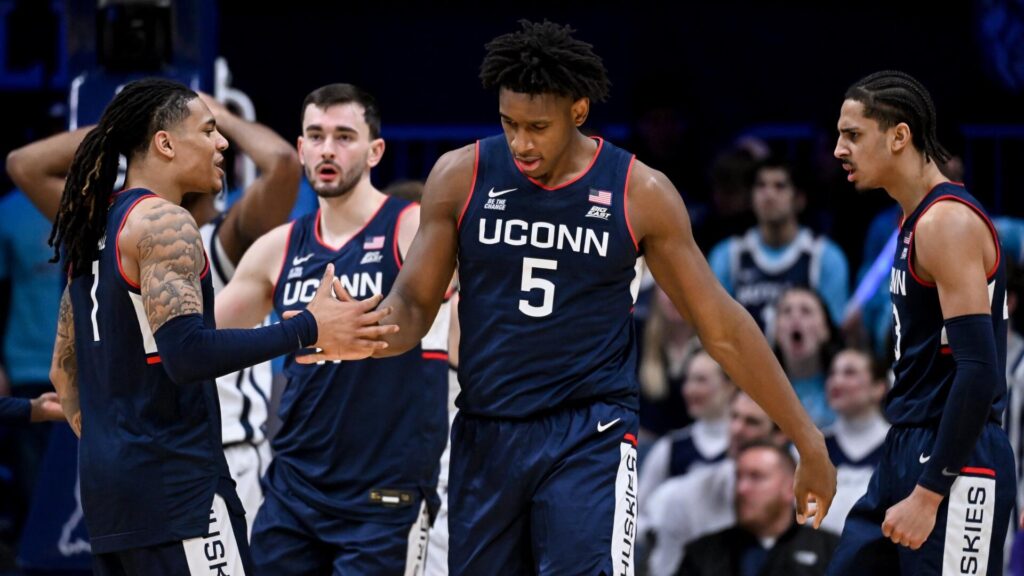 2026 Elite Eight odds, March Madness picks: Duke vs. UConn predictions from expert on 44-28 run