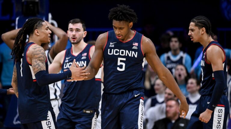 2026 Elite Eight odds, March Madness picks: Duke vs. UConn predictions from expert on 44-28 run