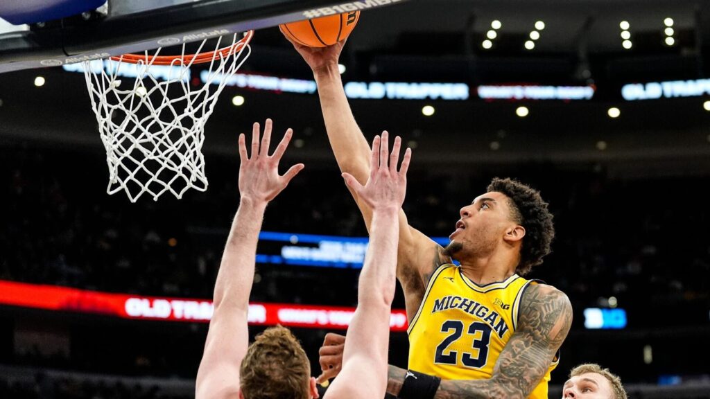 Michigan vs. Alabama odds, March Madness predictions: 2026 NCAA Tournament picks from proven model