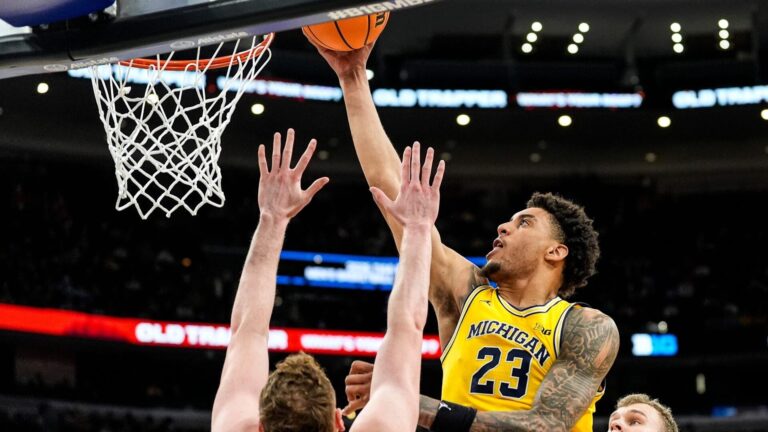 Michigan vs. Alabama odds, March Madness predictions: 2026 NCAA Tournament picks from proven model