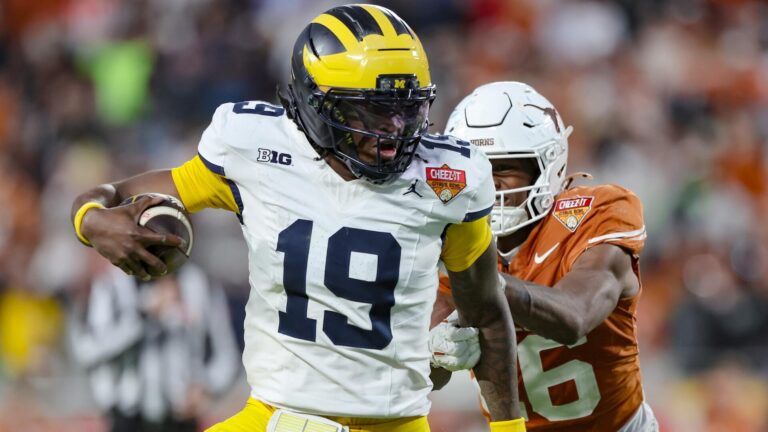 College football spring game storylines: QB battles, impact transfers, freshmen to watch