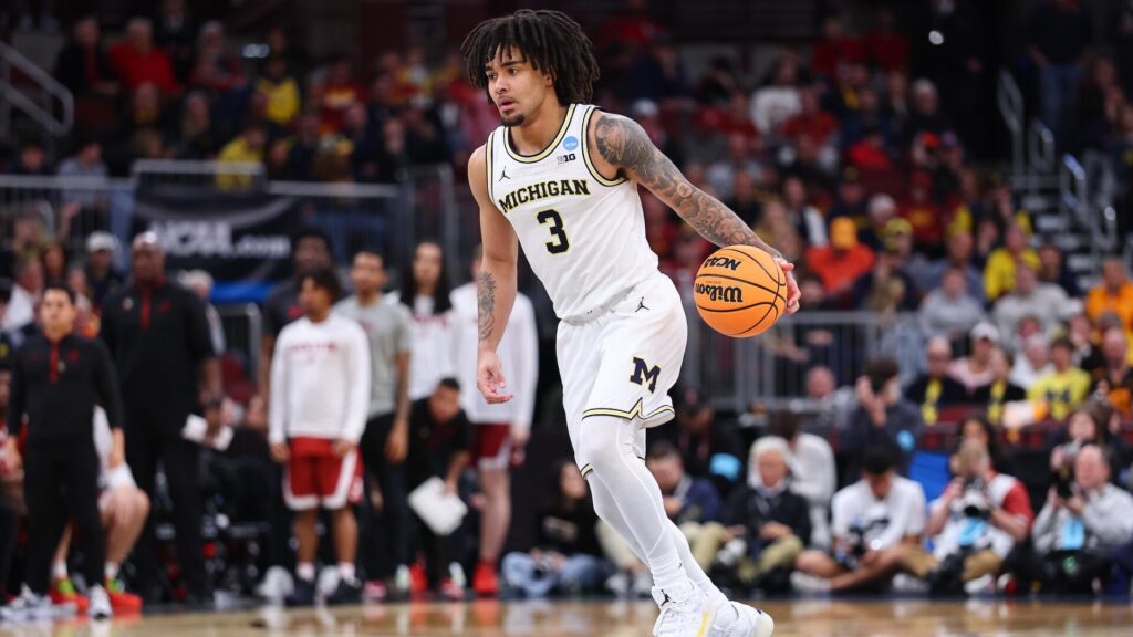 Michigan guard Elliot Cadeau's travel to Final Four delayed after allergic reaction