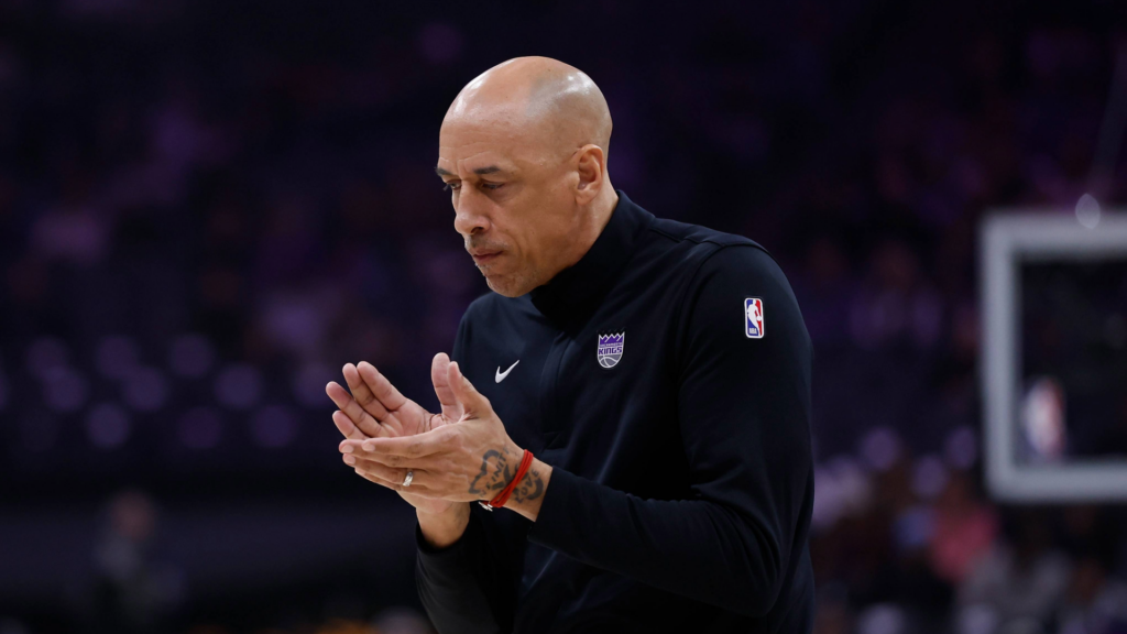 Kings reportedly retaining Doug Christie as coach despite disappointing 2025-26 season