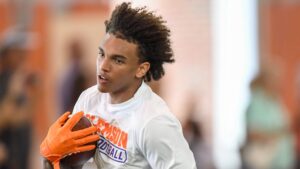 Five‑star tight end Jaxon Dollar to announce commitment Thursday as two schools lead the race