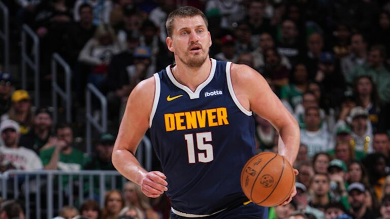 Today's top games to watch, best bets, odds: Trail Blazers vs. Nuggets, Lightning vs. Sabres and more