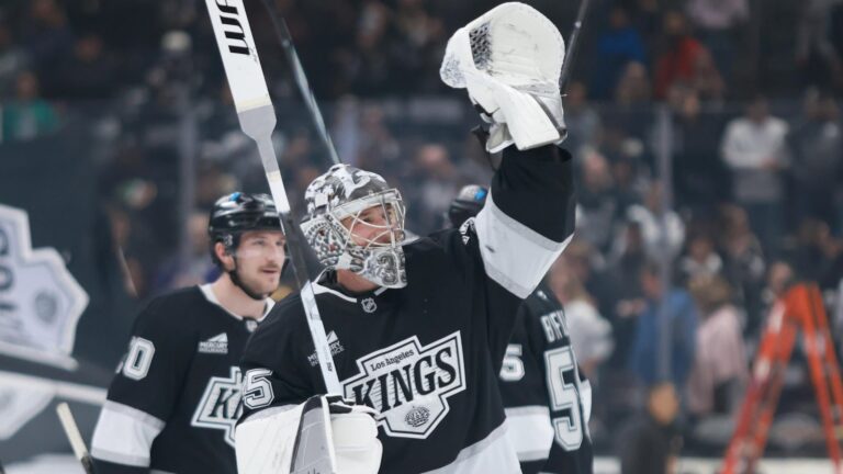 Blues vs. Kings parlay: Points crucial for both clubs as they chase Western Conference wild card spot
