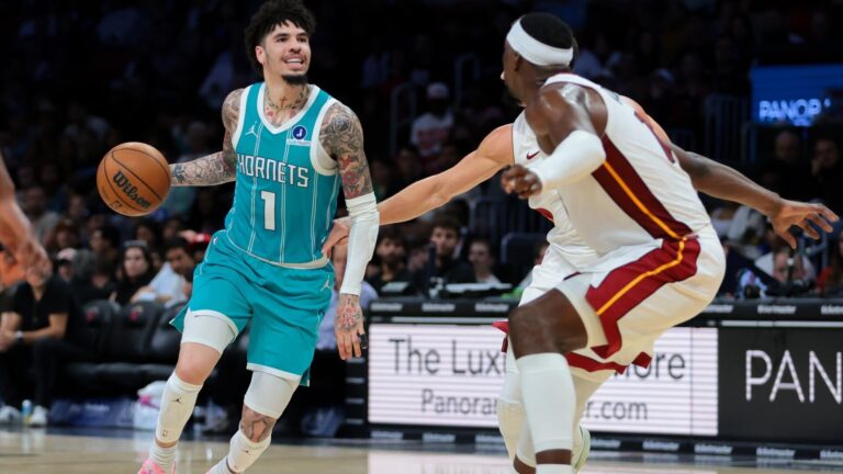 2026 NBA Play-In Tournament predictions, odds, picks for April 17: This parlay returns over +500