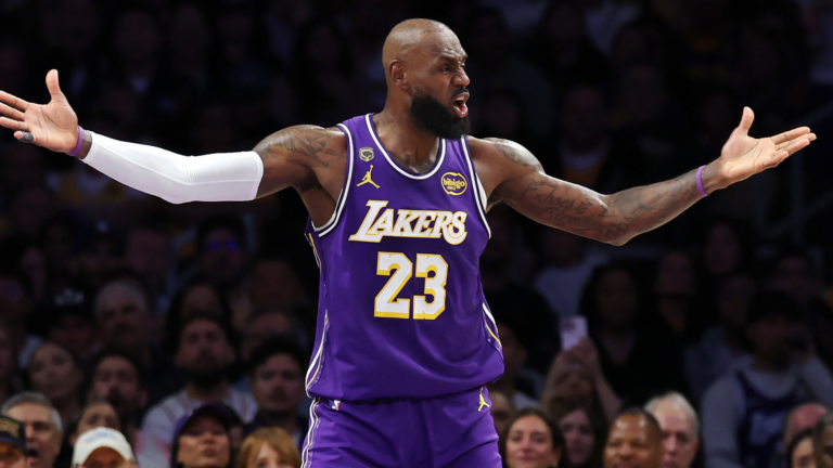 Why shots have stopped falling for the Lakers, who face a potential historic collapse vs. Rockets