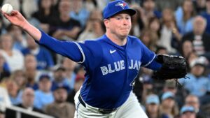 Fantasy Baseball Bullpen Report: Louis Varland, Tanner Scott become two of the top closer targets