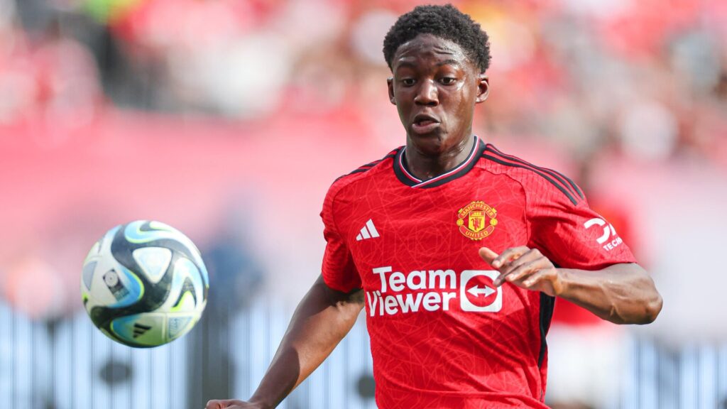 Chelsea vs. Manchester United odds, predictions, best bets for English Premier League match on Saturday