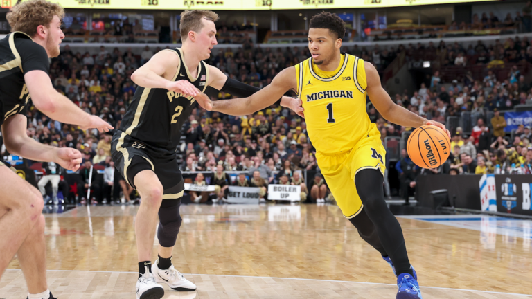 2026 March Madness championship game odds, picks: Michigan vs. UConn predictions from expert on 38-25 run