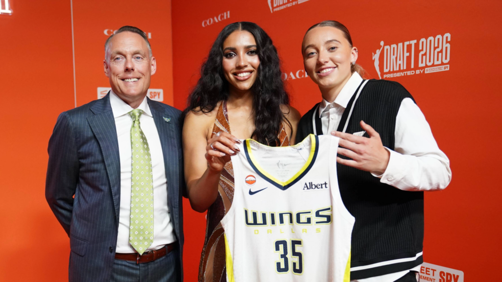Paige Bueckers addresses Azzi Fudd relationship, says reunited Wings teammates are 'utmost professionals'