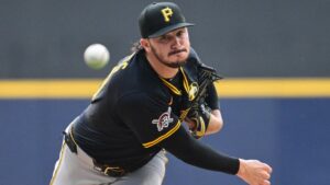 MLB picks, predictions for Friday: Expert's best bets including Angels vs. Royals, Pirates vs. Brewers