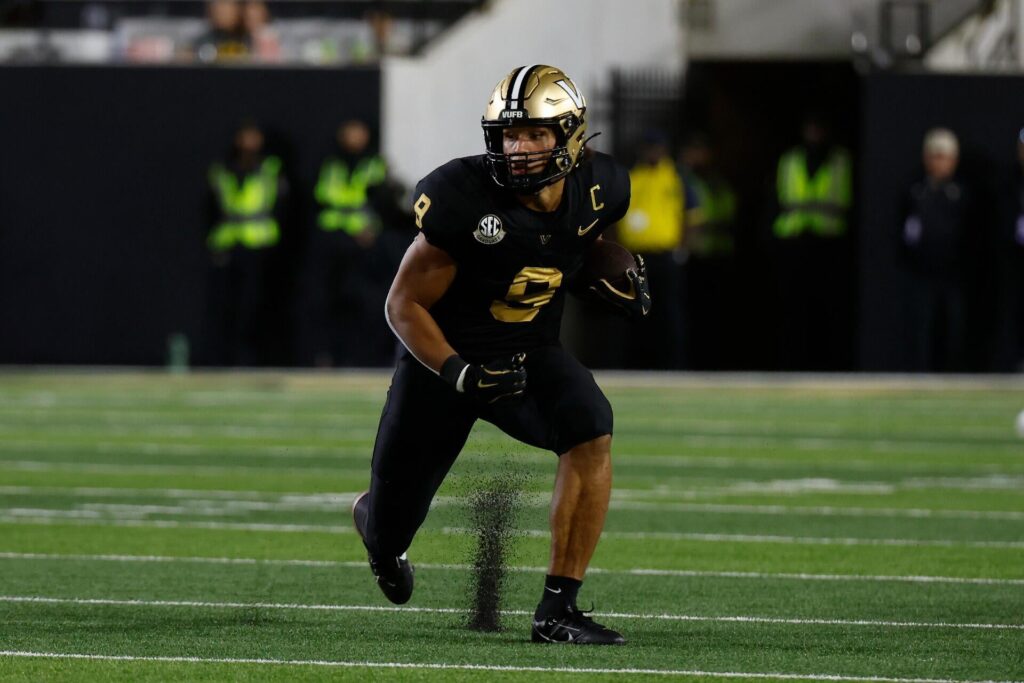 Why extremely athletic tight ends like draft prospect Eli Stowers should welcome change to wide receiver