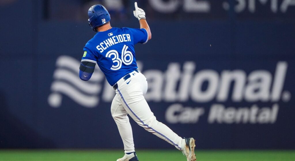Free MLB home run picks, odds for April 10: Blue Jays' Davis Schneider among best bets for Friday
