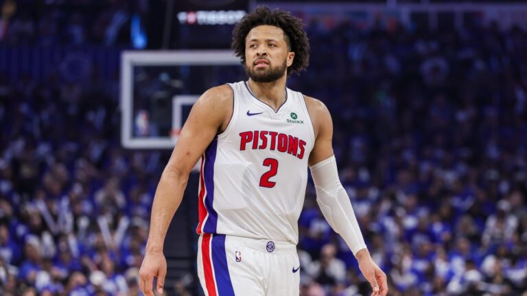 2026 NBA playoff predictions, odds, picks for May 1: This 3-way parlay returns over +600
