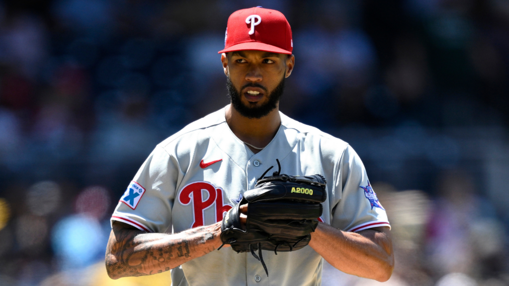 NL Cy Young odds, prediction: Incredible race has current top six that doesn't even include Paul Skenes