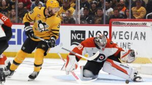 Hurricanes vs. Flyers odds, prediction, time: 2026 NHL playoff picks, Game 3 best bets from proven model