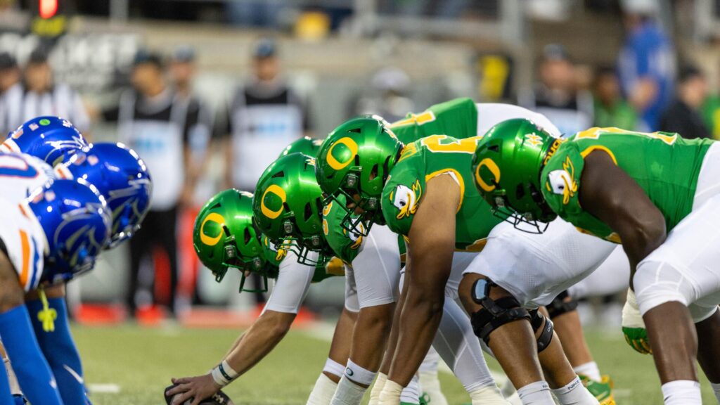 Big Ten on CBS 2026 schedule: USC, Oregon, Minnesota among teams featured in early season action