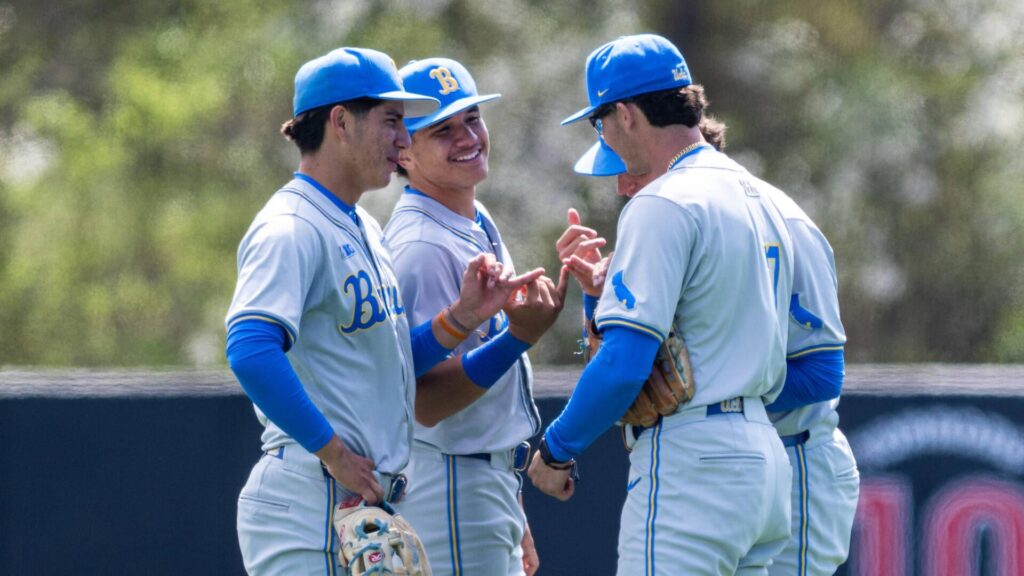 2026 NCAA baseball tournament: Regional pairings, takeaways, odds on road to College World Series