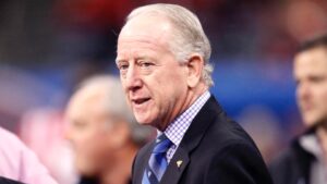 Archie Manning defends Ole Miss amid criticism from LSU's Lane Kiffin, Texas' Steve Sarkisian