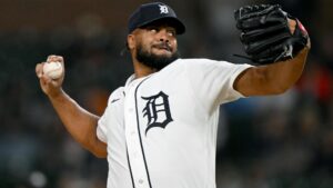 Fantasy Baseball Bullpen Report: Jeff Hoffman re-enters the closer picture; Kenley Jansen falls on hard times