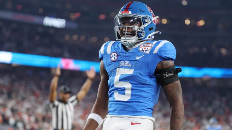 2027 NFL mock draft: Early first-round predictions for college football's top stars -- with a twist
