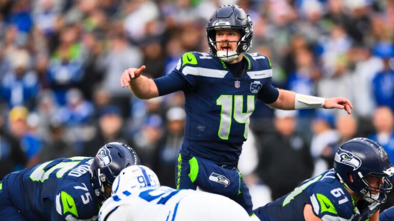 Fantasy football rankings 2026: Sleepers, breakouts, busts by model that nailed Daniel Jones' big season