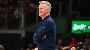 Steve Kerr returning as Warriors coach to chase another title with Steph Curry, per report