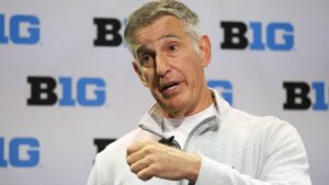 A fractured SEC looking for consensus on CFP expansion as Big Ten draws clear line at 24-team model