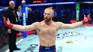 Bo Nickal grinds down Kyle Daukaus, scores first round knockout at UFC Freedom 250