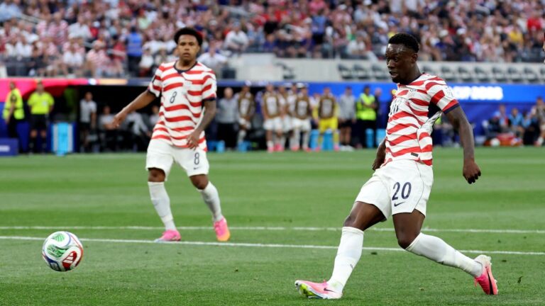 USMNT vs. Australia odds, prediction, time: 2026 World Cup picks, best bets by expert on 18-8 roll