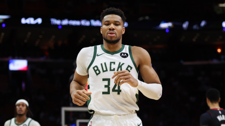 NBA trade rumors: Bucks have 'unrealistic' asking price for Giannis Antetokounmpo; Isaiah Stewart on the move?