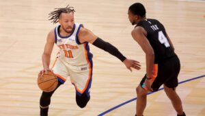 Knicks vs. Spurs odds, prediction: 2026 NBA Finals picks, Game 1 best bets from proven model