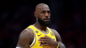 An incomplete history of teams trying -- and failing -- to acquire LeBron James